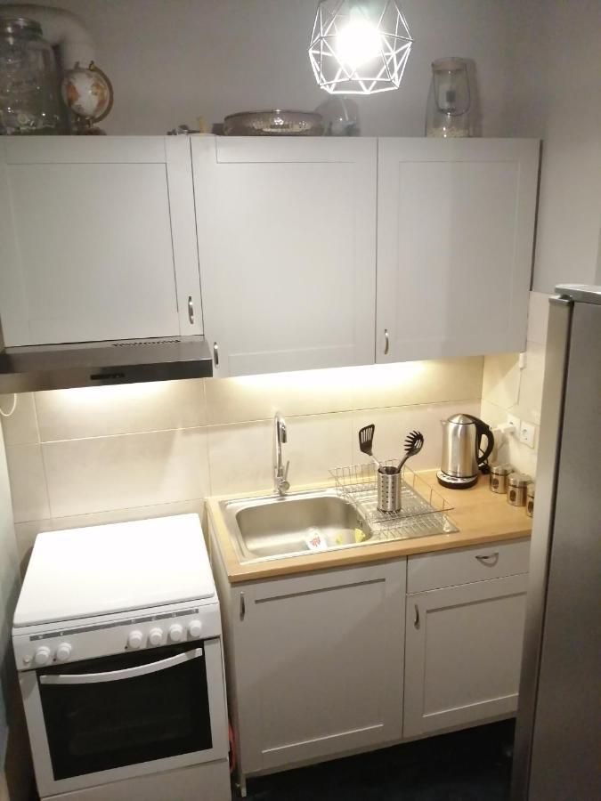 Comfortable Modern Entire House Near The Center Of Athens-Blue Serenity المظهر الخارجي الصورة